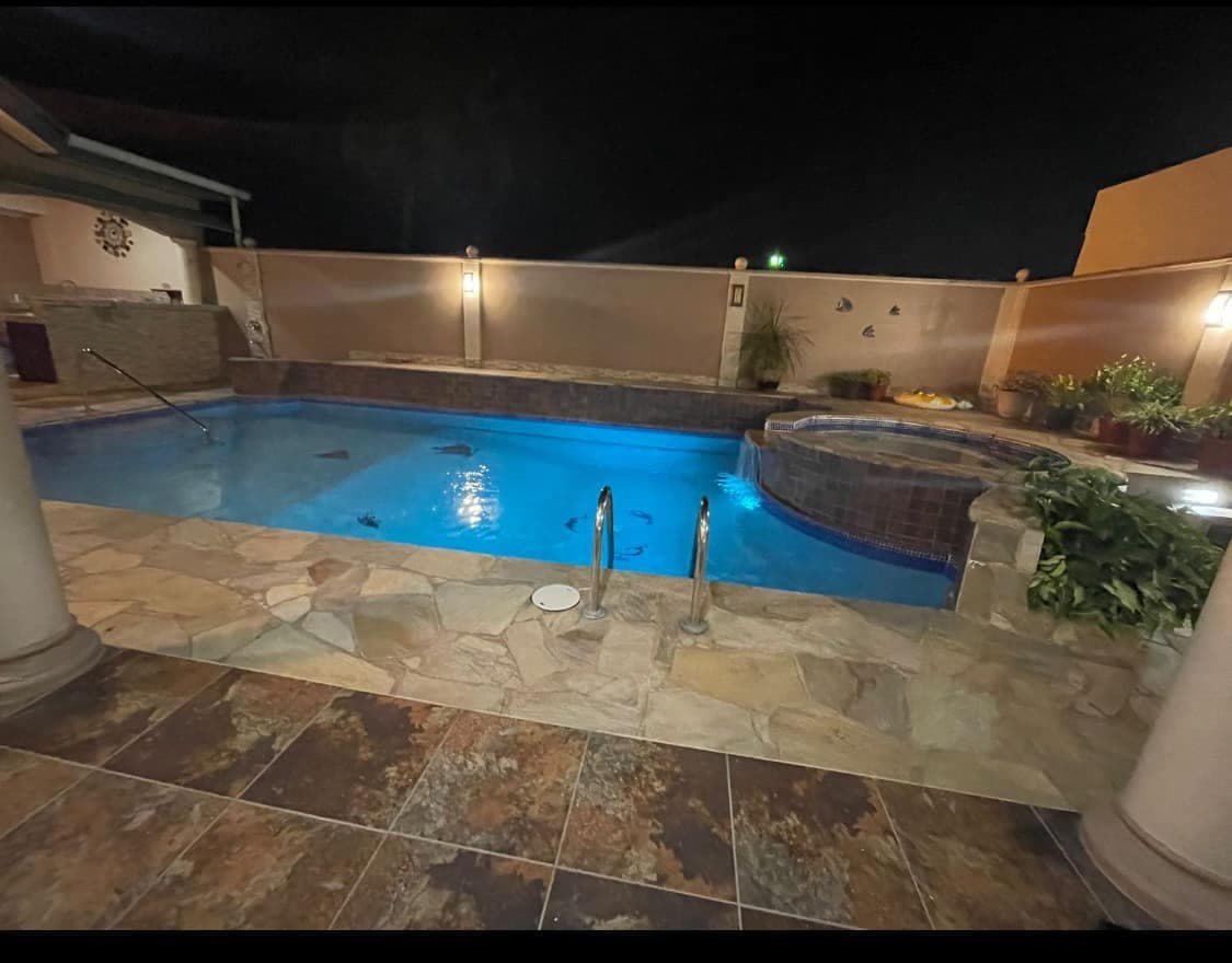 House for Sale: Gulf View, Gulf View