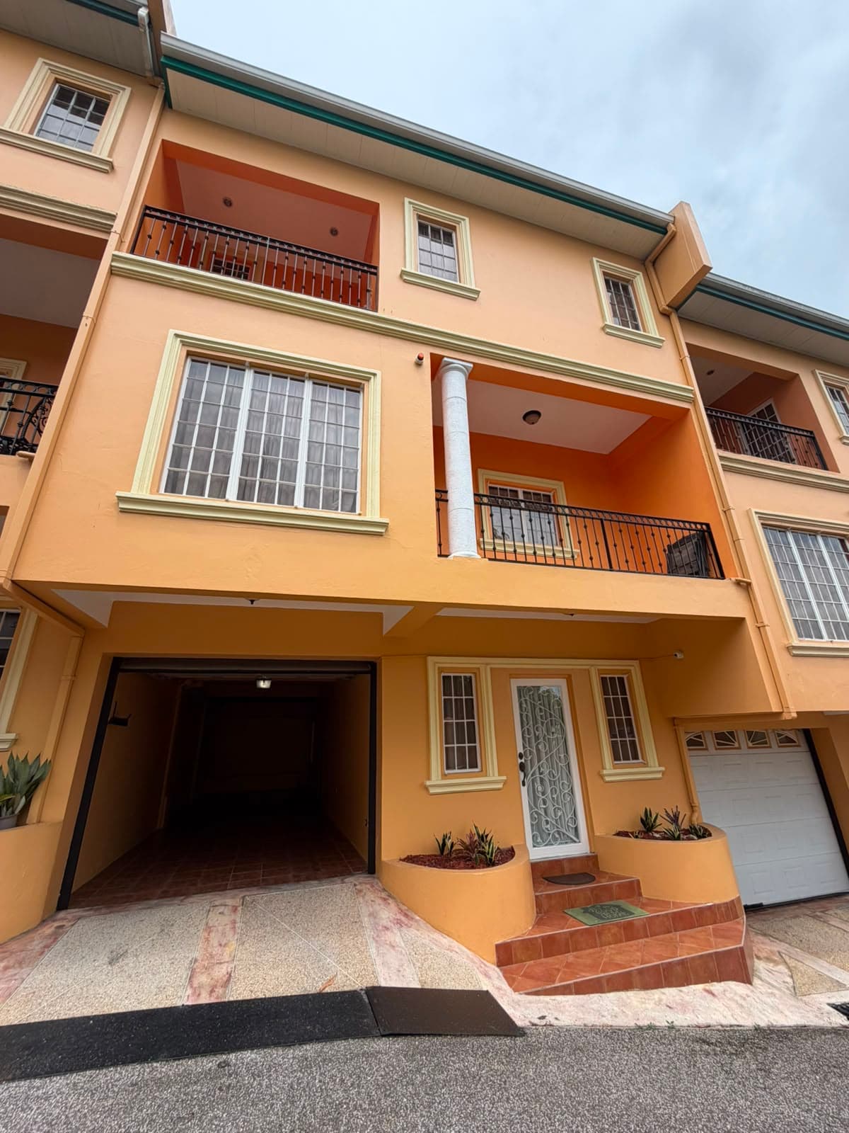 Allan Lucky Street – Bel Air Extension, San Fernando, Bel Air